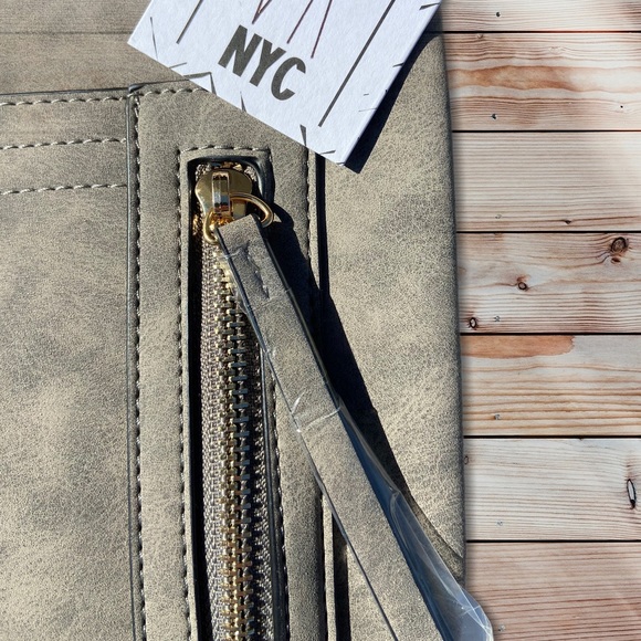 Crossbody Bag - VR NYC - Picture 3 of 4